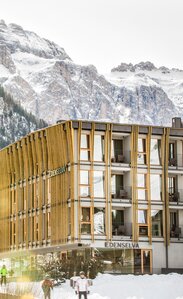 Hotel with wooden structure in South Tyrol | © Edenselva - Mattia Gasparotto